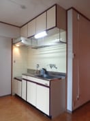  サンクリエート名坂