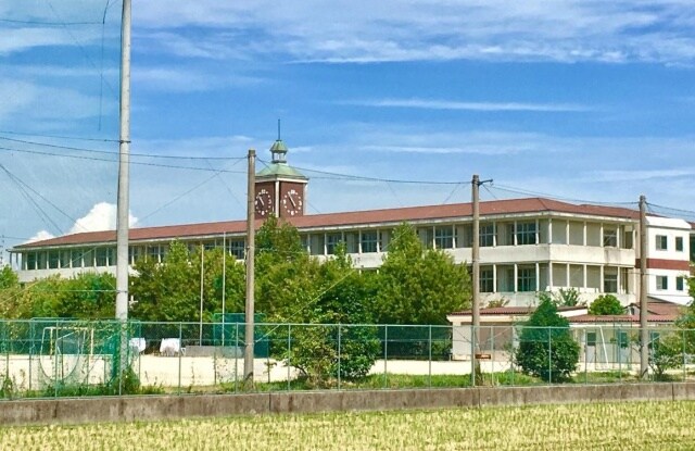 中学校/中等教育学校まで4218m※野洲市立野洲北中学校 サンレジデンス