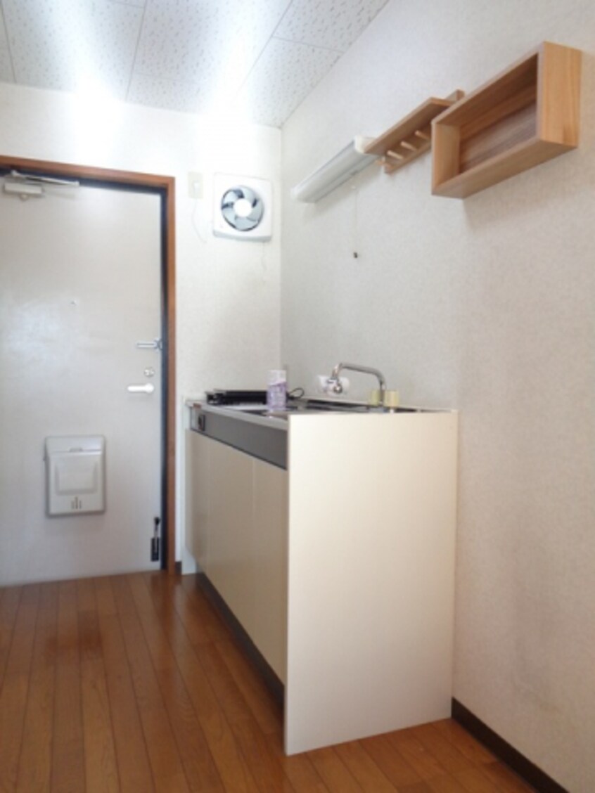  シャトル壱番館