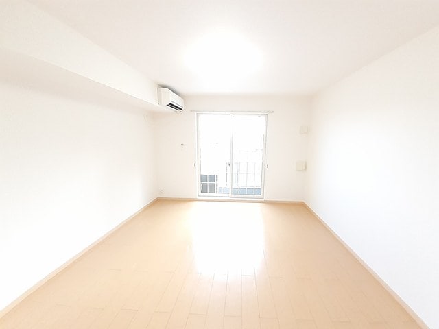  １６　ＩＳＬＡＮＤ