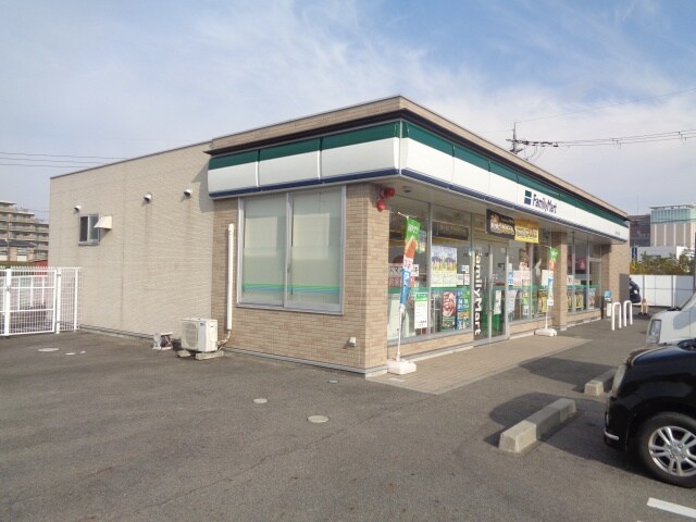 コンビニまで1100m※ファミリーマート　彦根竹ヶ鼻店 グリーンタウン杉原　A棟