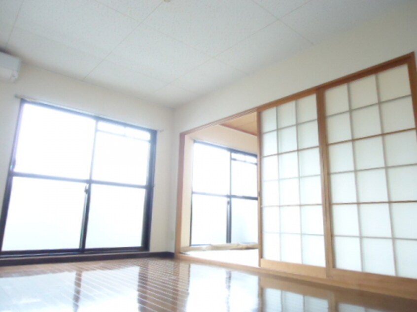  サンクリエイトアムール