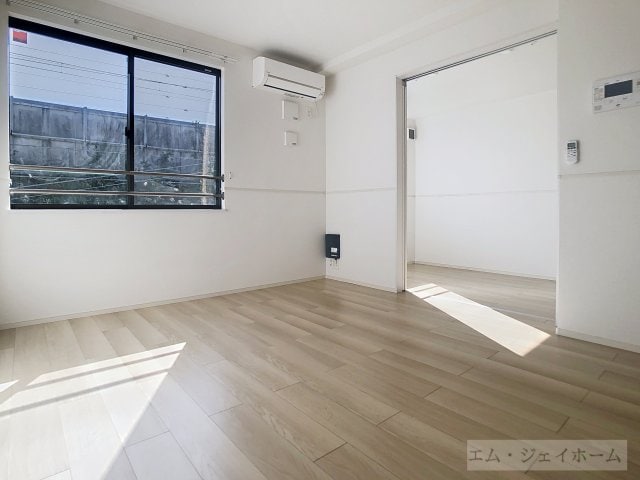  グラス　トゥリーズⅠ