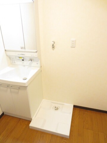  シャイニング壱番館