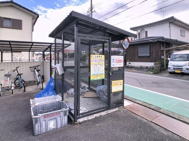  サンハイム伊勢B