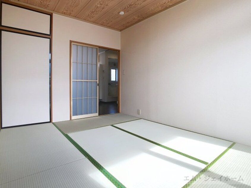  サンハイム伊勢B