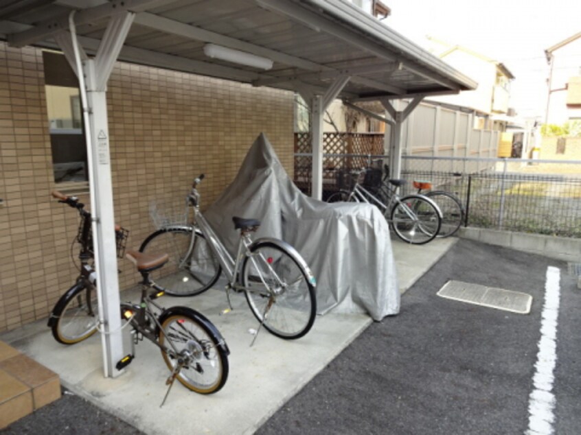  シャトレー参番館