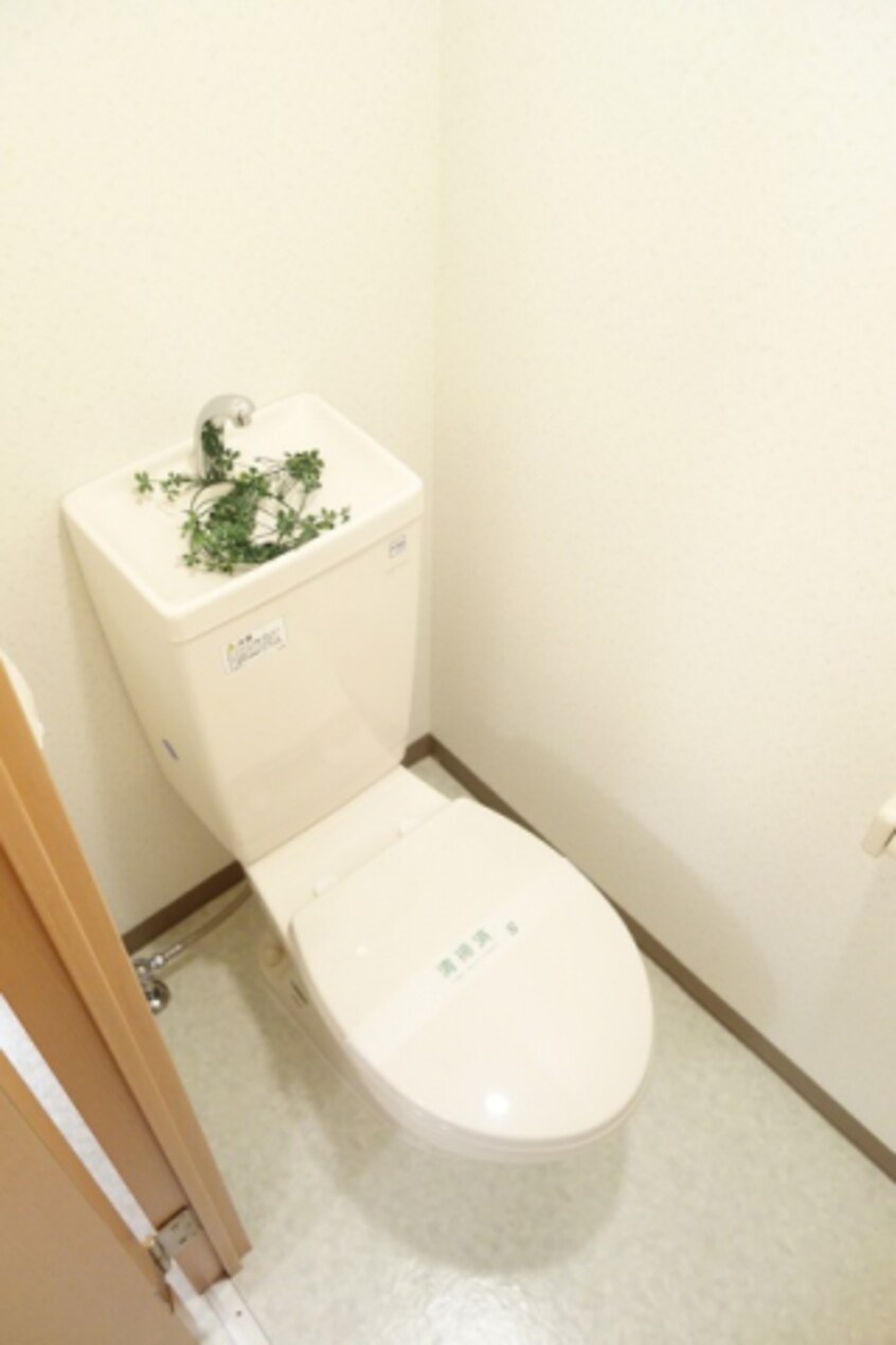  シャトレー参番館