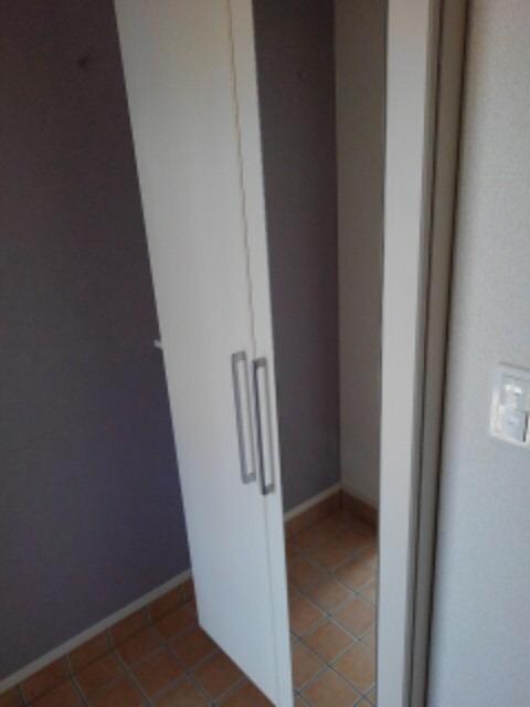  クローヴ・アヴェニュー・Ｍ　Ⅲ