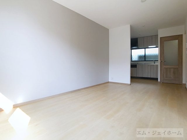  メゾンびわこ大橋