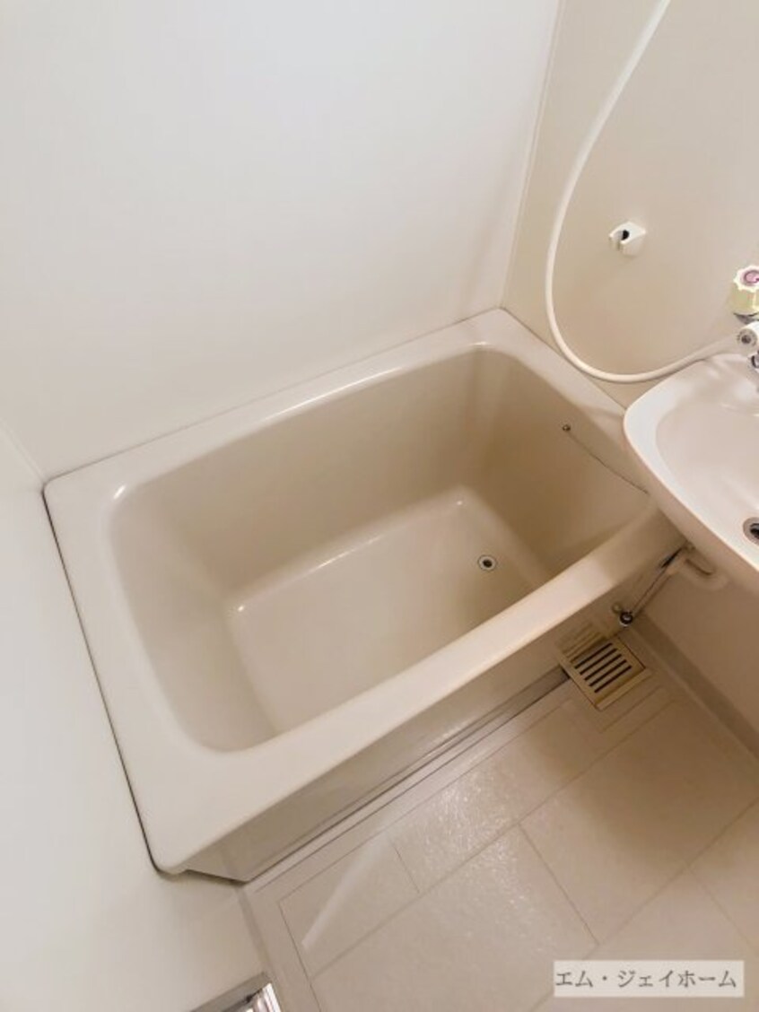  ハイツ・ユウリ