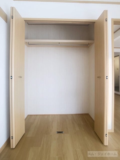  ソレアードフロレスター