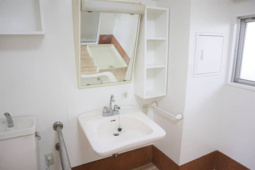  ビレッジハウス川瀬3号棟