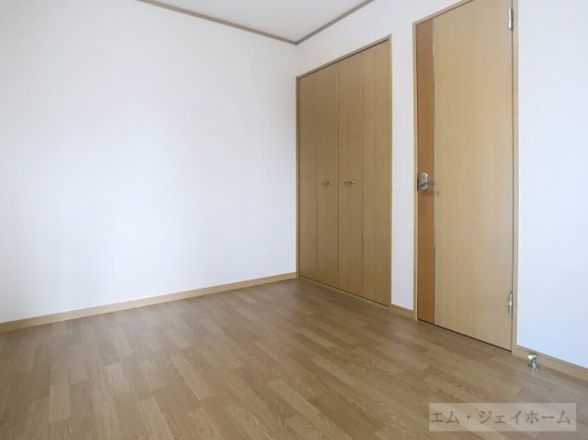  グリーンハウス近江