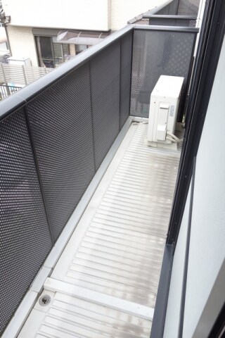  ファミールコート