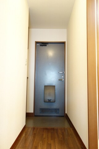  ファミールコート