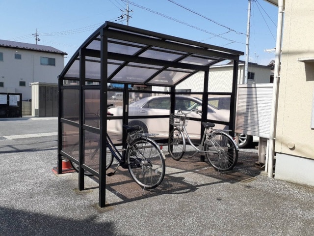  プルベニール・カレント