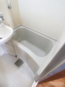  ハイネスグリーン名坂