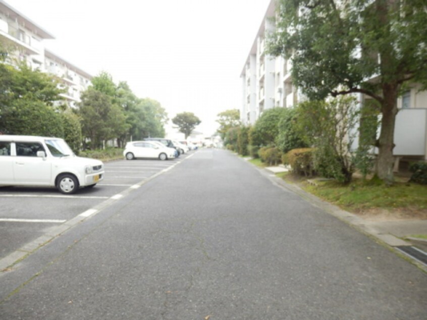  守山駅前東住宅３号棟