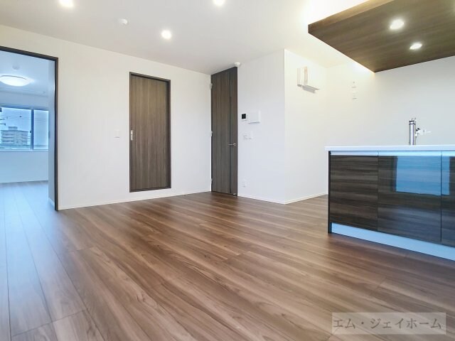  Ｄ－ＲＯＯＭ 東矢倉