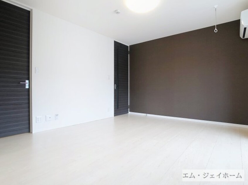  シャーメゾン　サンライズ