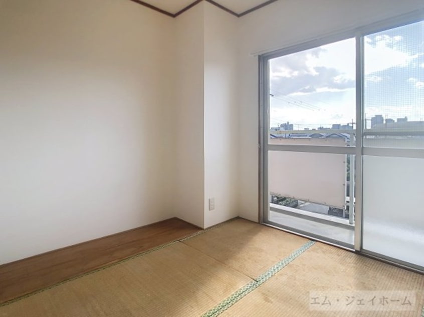  湖東サンコーポ