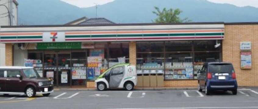 コンビニまで100m※セブン－イレブン　甲西郵便局前店 市兵衛第1ビル