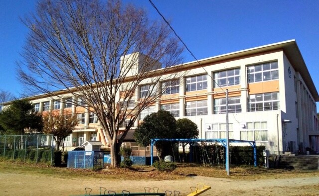 小学校まで1900m※甲賀市立大原小学校 バンブー　ニン　Ｂ