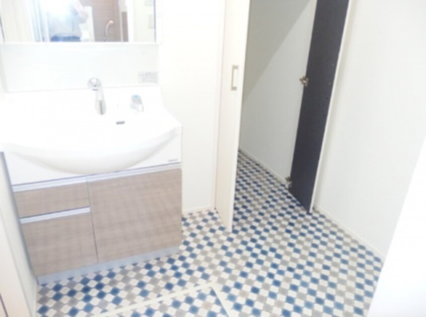  ミツワスクエア