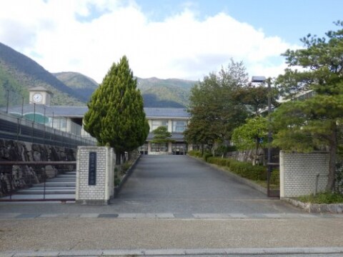 小学校まで1100m※大津市立木戸小学校 レイクビュー