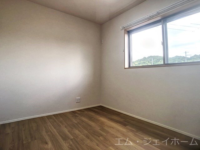  エクセルピア岩根中央
