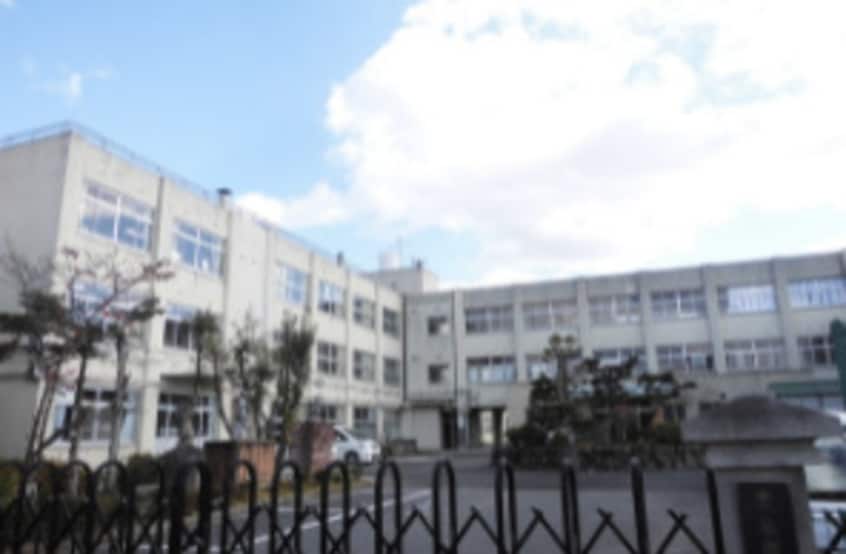 小学校まで796m※栗東市立治田小学校 モンソレーユ