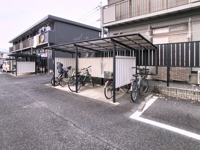  サンハイム伊勢B