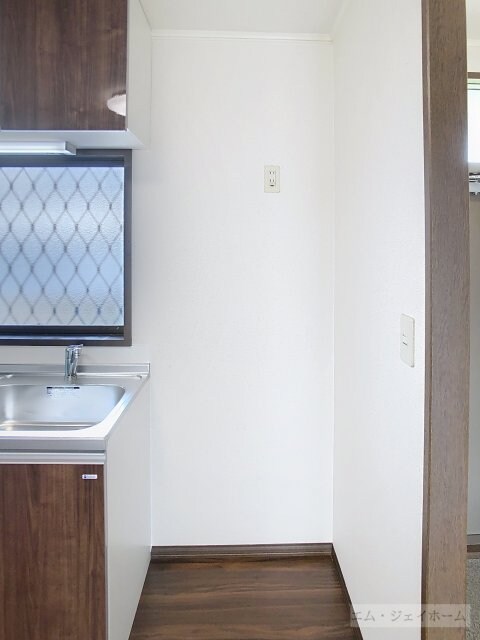  サンハイム伊勢B