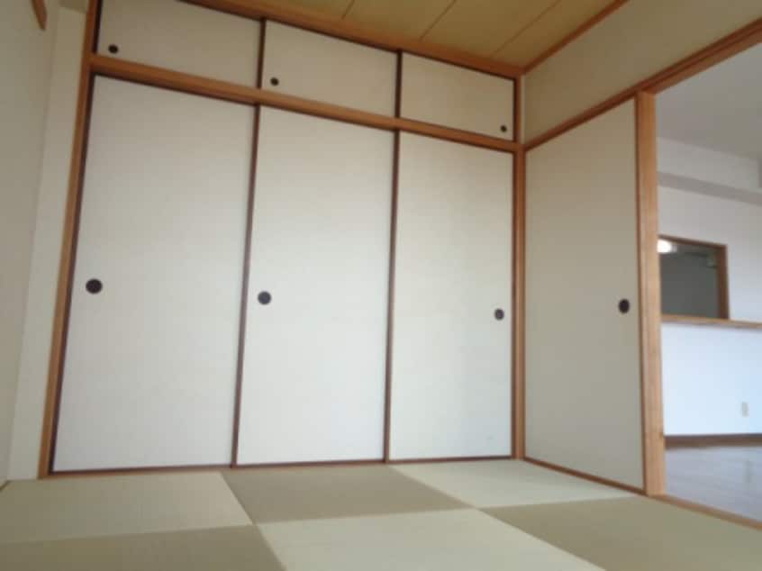  コスミックルーム21