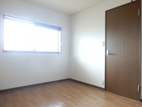  シャルマンハイツ