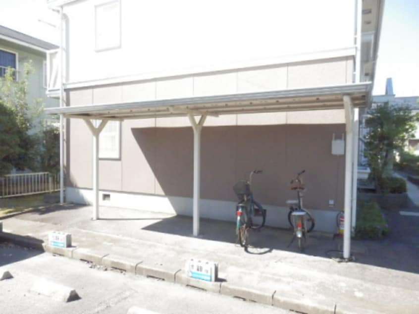  メゾンファミールA