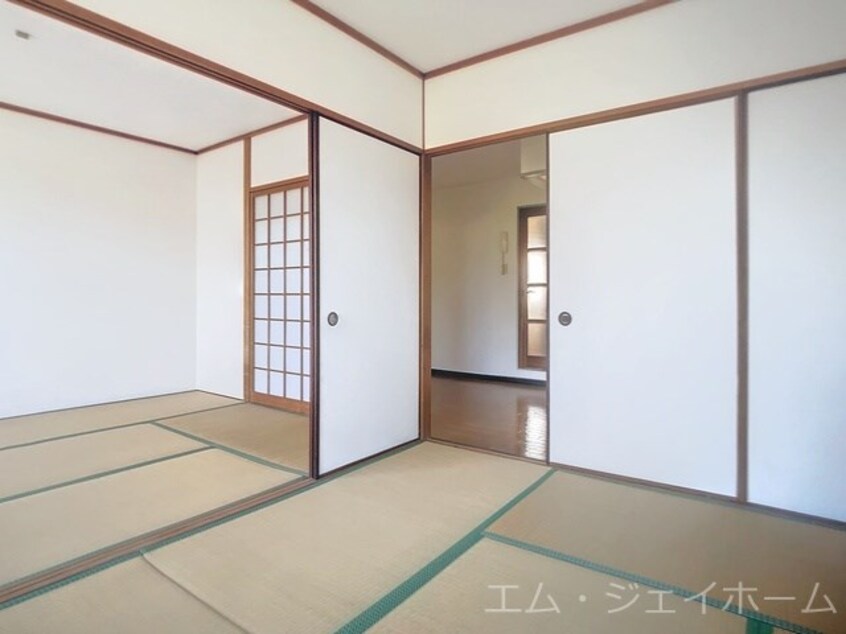  ベルパーク三陽