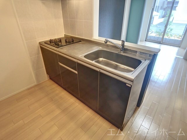  グランドソレーユⅡ番館