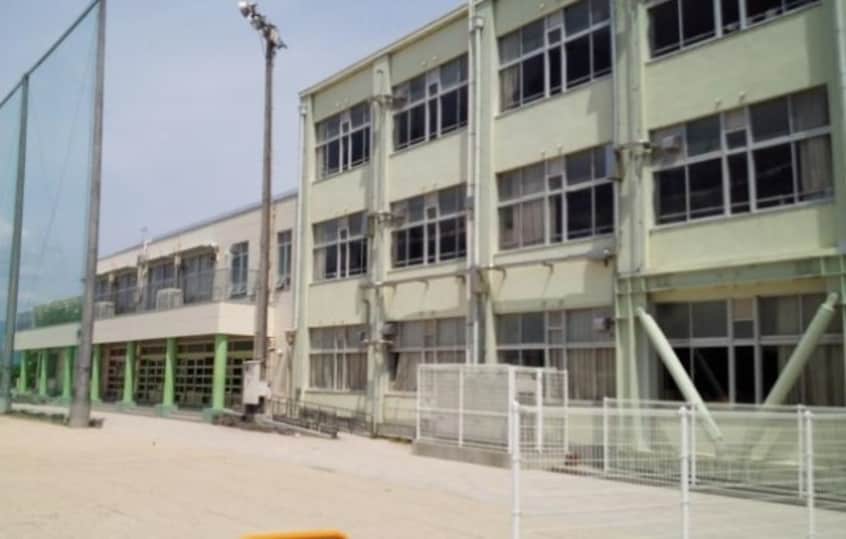 小学校まで556m※草津立市老上小学校 ウイング21