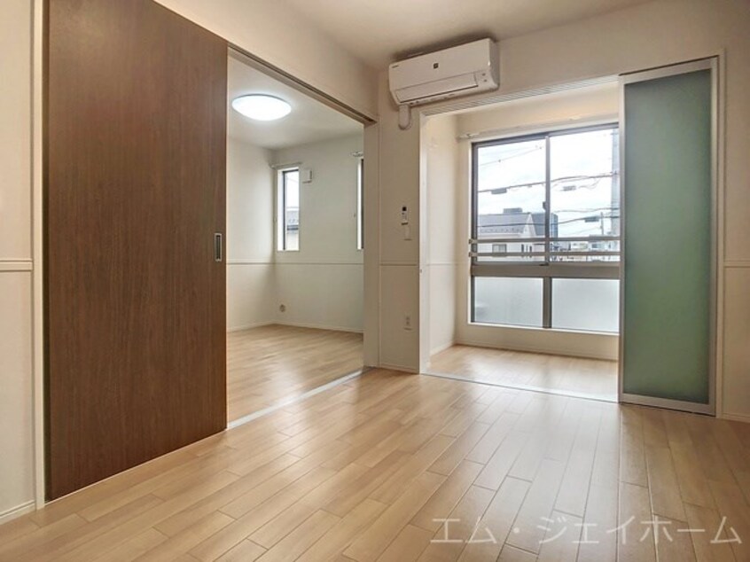 ルトゥール野村