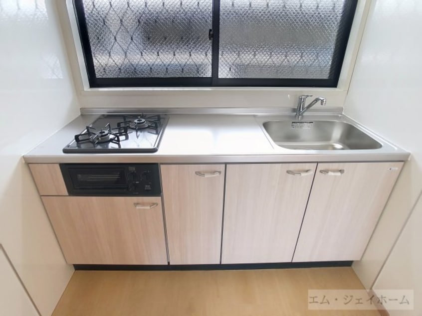  メゾンびわこ大橋