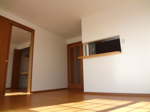  パティオ・アンソレイエ・Ｅ