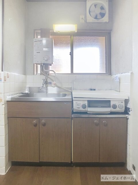  近江八幡市中小森町貸家