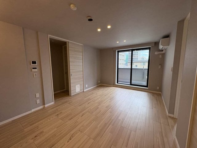  シャーメゾン草津プレミア