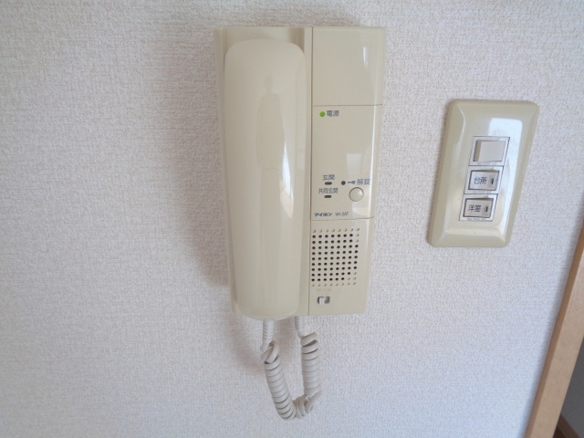  クレストコート