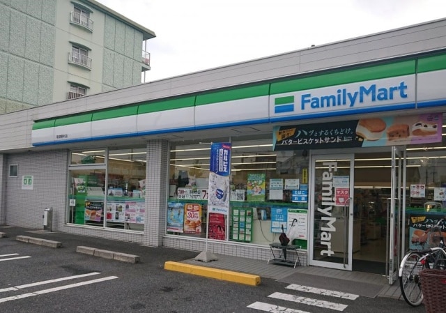 コンビニまで89m※ファミリーマート　草津野村店 クレストコート