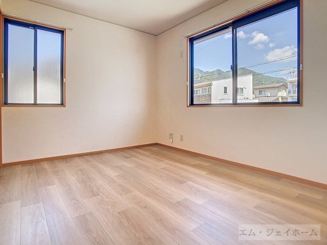  クレール唐崎　Ａ棟