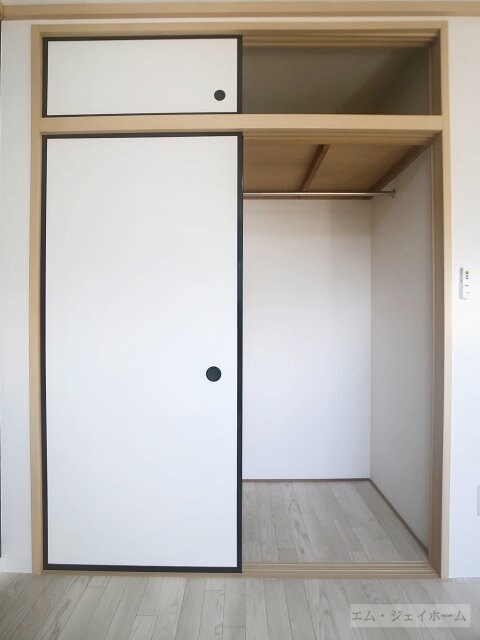  フラワー５番館