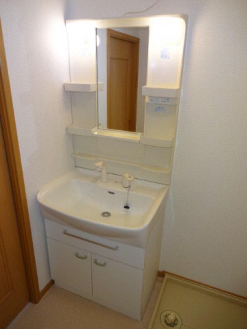  パレ・シャルマン